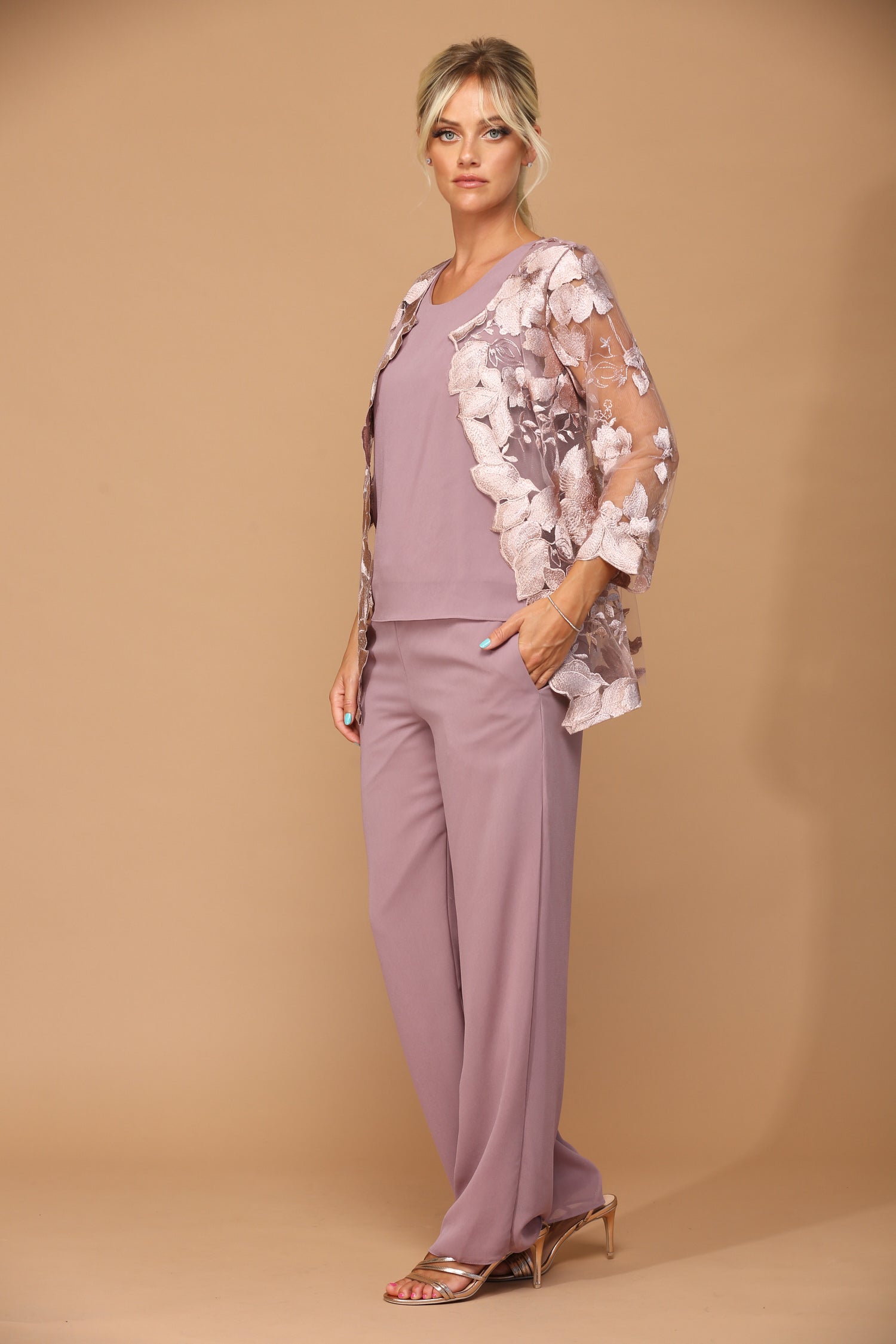 Eva USA 3426 Mothers Three Piece Pant Suit