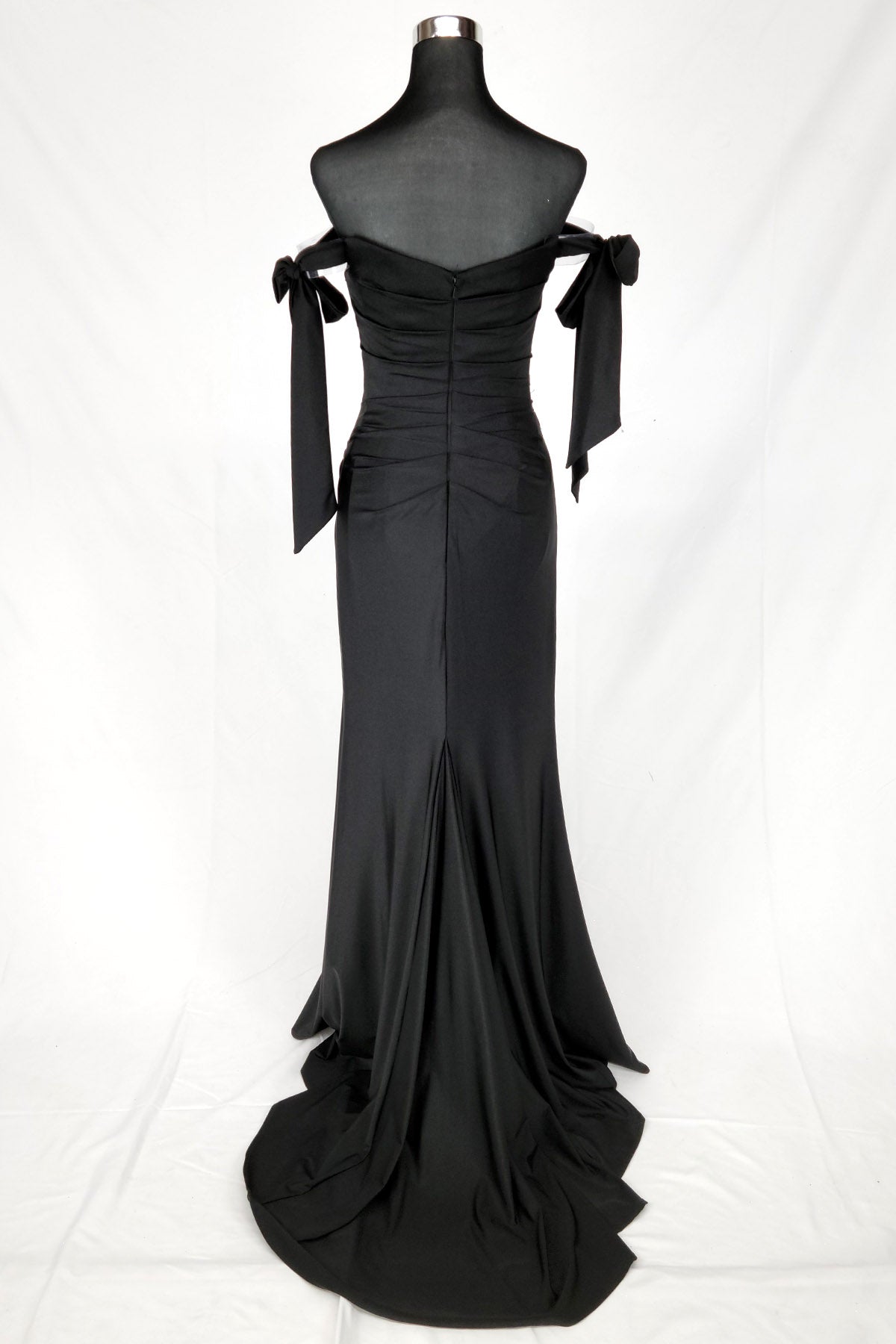 Chicas DM-8010 Bridesmaid or Evening Gown Off-The-Shoulder With Train